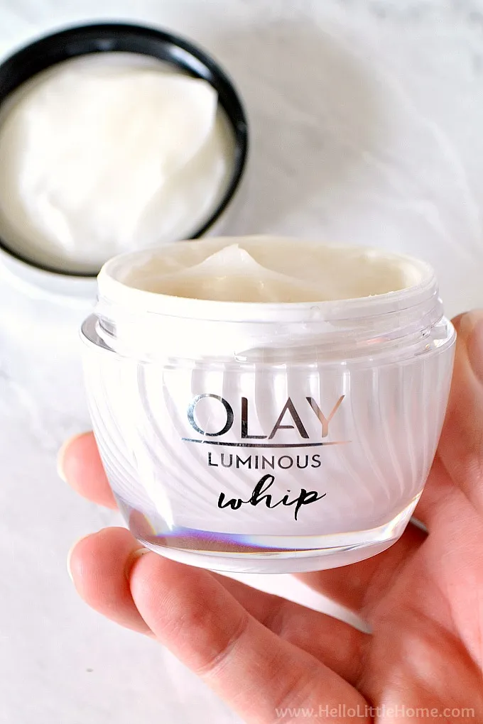 25680 whitening moisturizer reviews