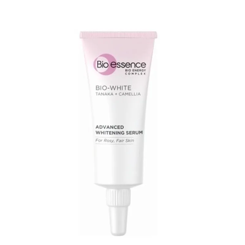 25692 brightening skin closeup