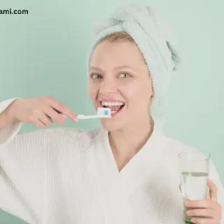 /img/25711-oral-hygiene-routine.webp