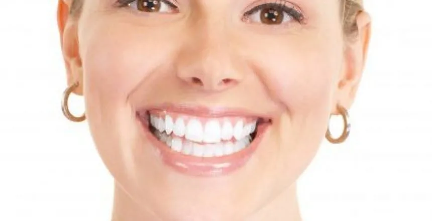 25731 maintaining white smile