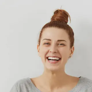 /img/25785-teeth-whitening-oral-hygiene.webp
