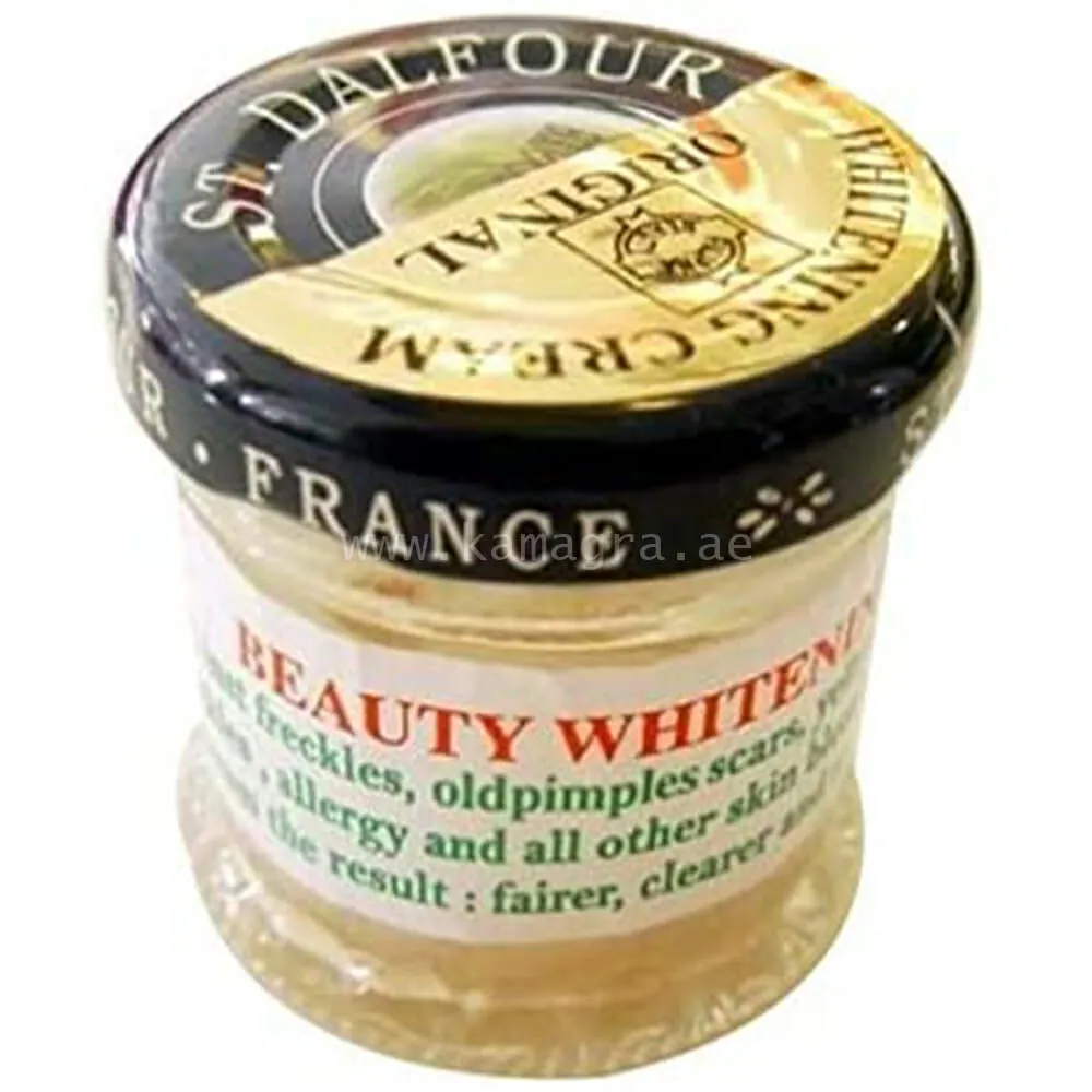 25797 applying whitening cream