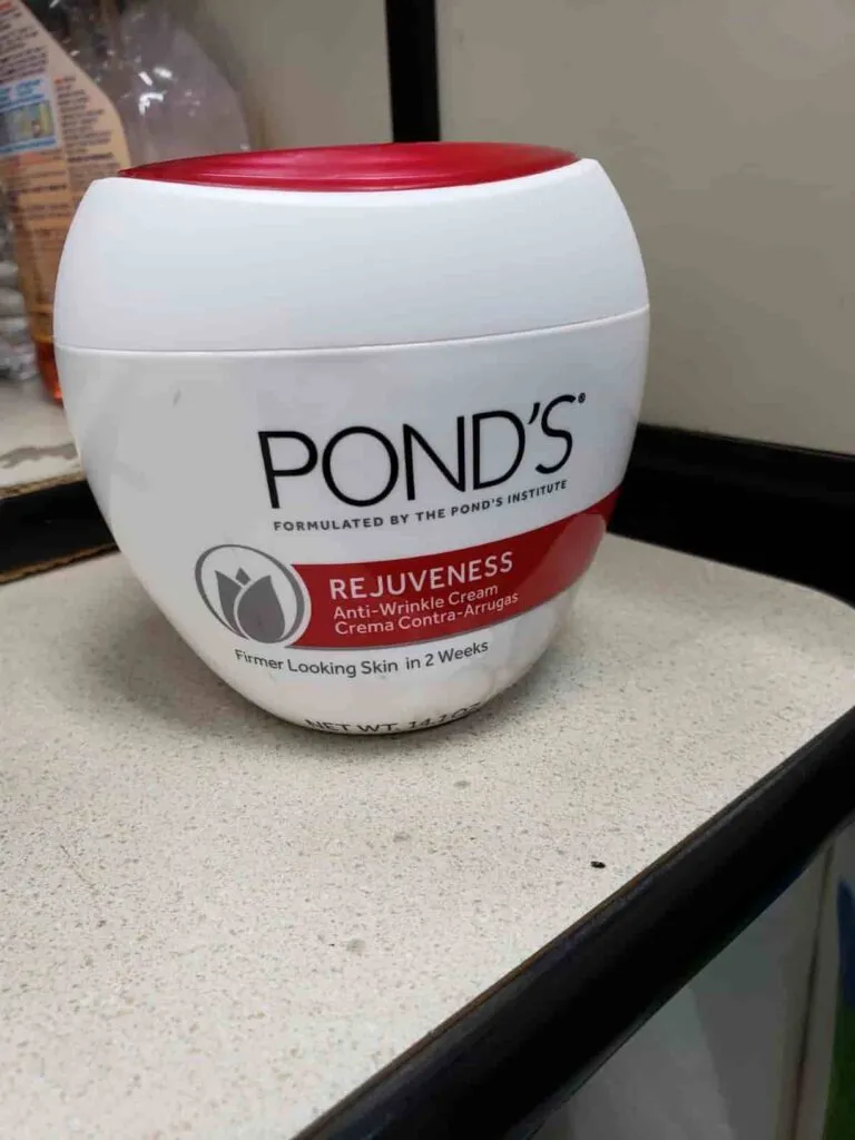 25813 ponds olay whitening main